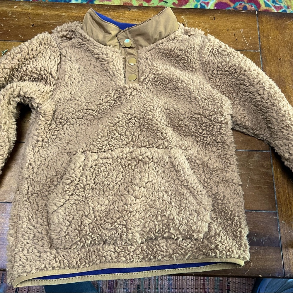 NWT Carters Pullover 5T